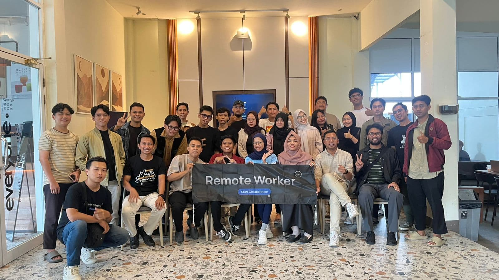 Designing The Future: Menjadi Desainer Grafis yang Adaptif di Era AI